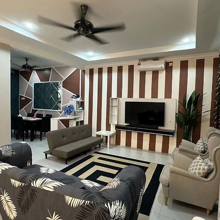 Homestay Bagan Serai Bagian luar foto